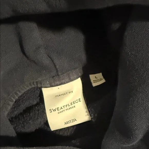 Aritzia Admiral Sweatset - Picture 2 of 3